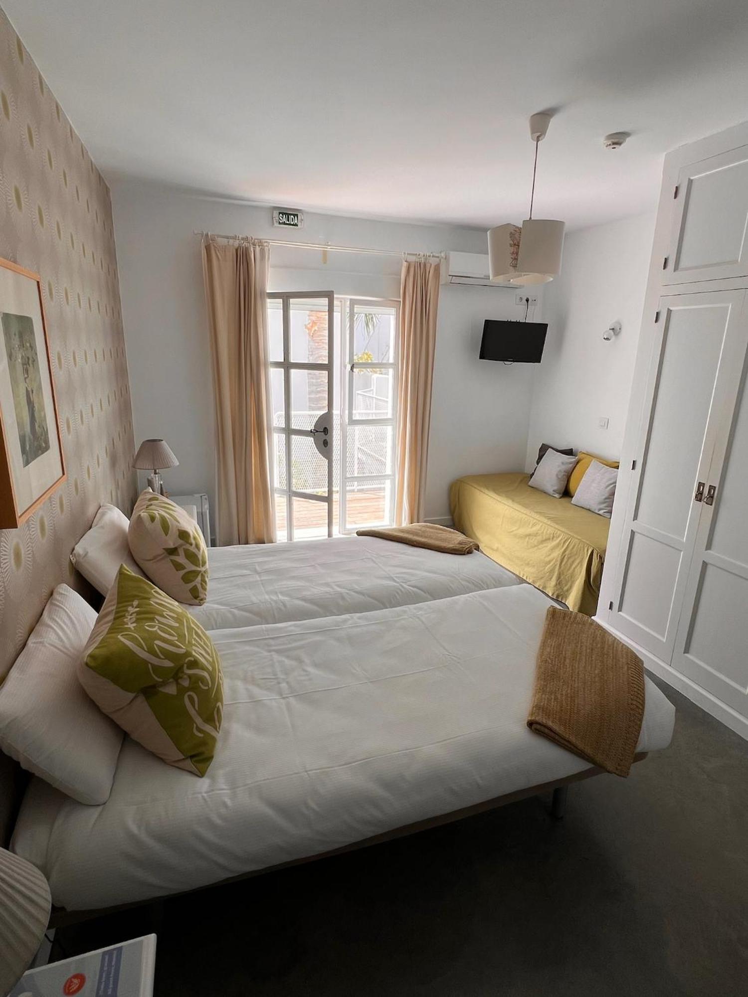 Chipibeach B&B, Hostal Boutique Чипиона Екстериор снимка